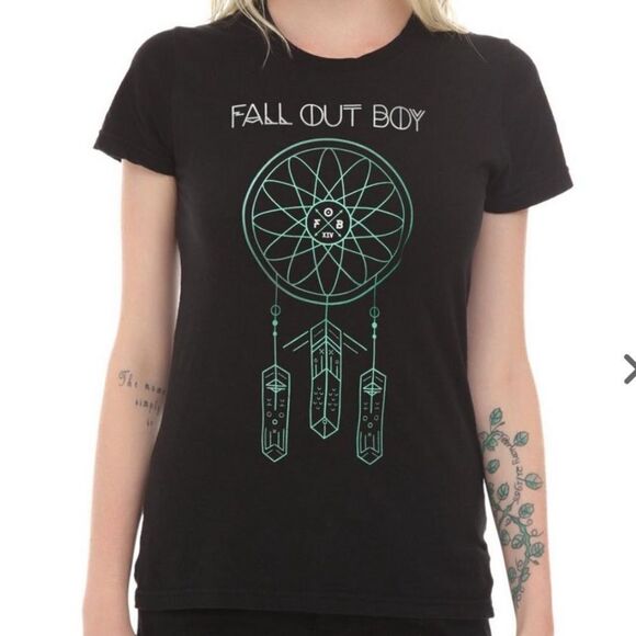 Fall Out Boy Dreamcatcher and Fall Out Boy Logo Band T-Shirts Lot of 2 XS/S - Picture 12 of 13